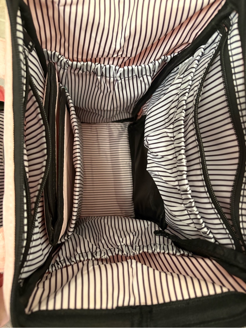 Lenappy Pink Diaper Bag - Excellent condition - Picture 3 of 5